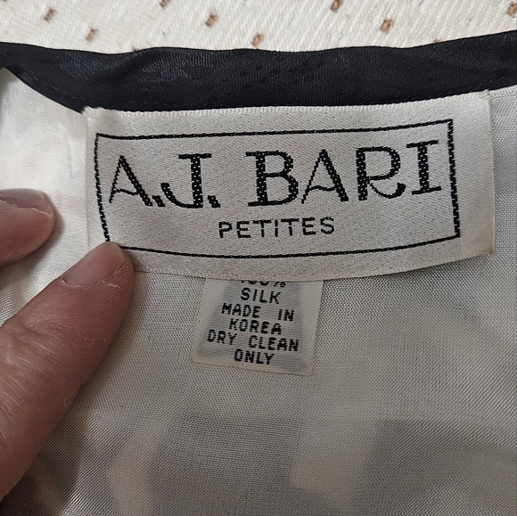 Vintage 80s A.J.BARI Floral 100% Silk Peplum Jacket Top. Size 10(medium) - Picture 8 of 15